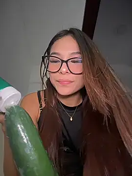 amira_cute2